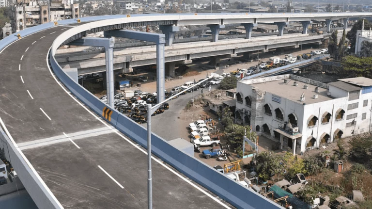 Mumbai: Panbai-Vakola Flyover Opens