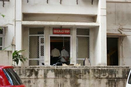 विनायक सावरकरांचा दादरमधील बंगला पाडला जाण्याची शक्यता