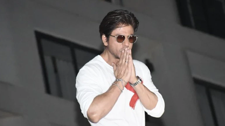 मुंबई-  शाहरुख खान को धमकी भरा फोन आया, 50 लाख रुपये की मांग मुंबई-  शाहरुख खान को धमकी भरा फोन आया, 50 लाख रुपये की मांग