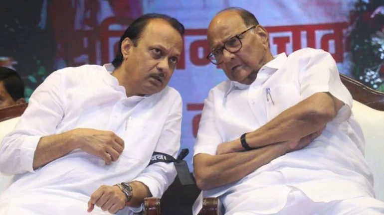 क्षणिक सुखासाठी कुटुंब फोडणार का : शरद पवार क्षणिक सुखासाठी कुटुंब फोडणार का : शरद पवार