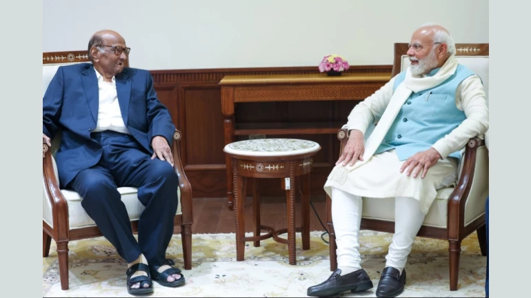 Sharad Pawar, Narendra Modi meet up raise speculations Sharad Pawar, Narendra Modi meet up raise speculations