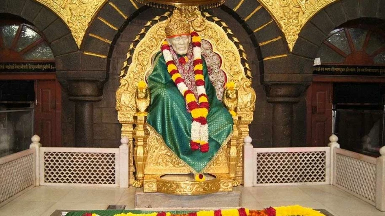 HC Permits Resumption of Flower Offerings at Shirdi’s Shri Saibaba Mandir HC Permits Resumption of Flower Offerings at Shirdi’s Shri Saibaba Mandir