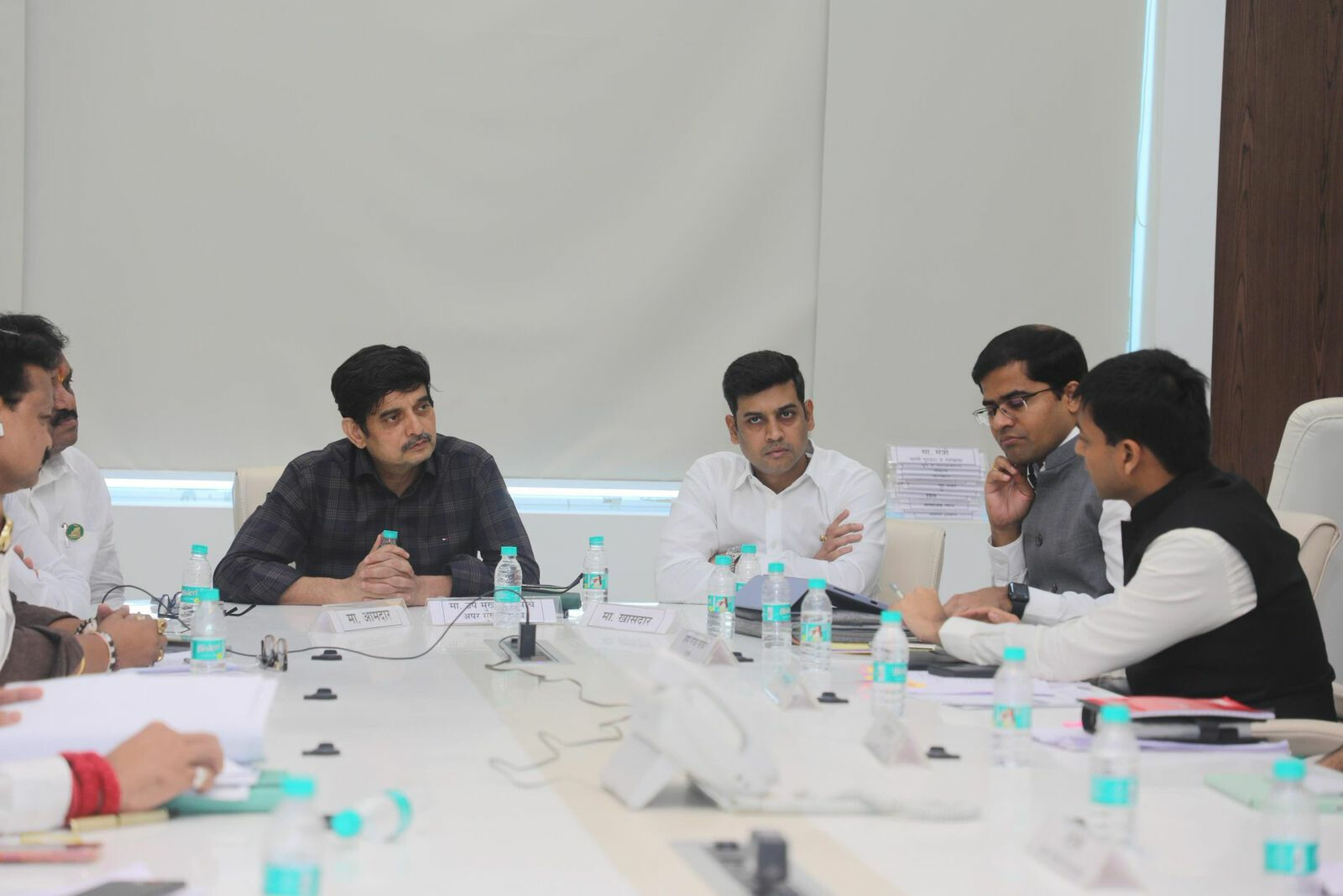 कल्याण-डोंबिवलीतील 65 इमारतींबाबत नगरविकास विभागाची बैठक