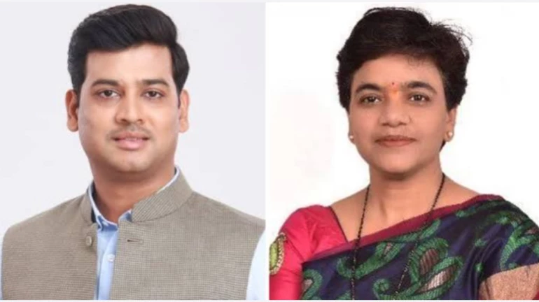 Shiv Sena (UBT) Leader Vaishali Darekar Resigns from Party Post Shiv Sena (UBT) Leader Vaishali Darekar Resigns from Party Post