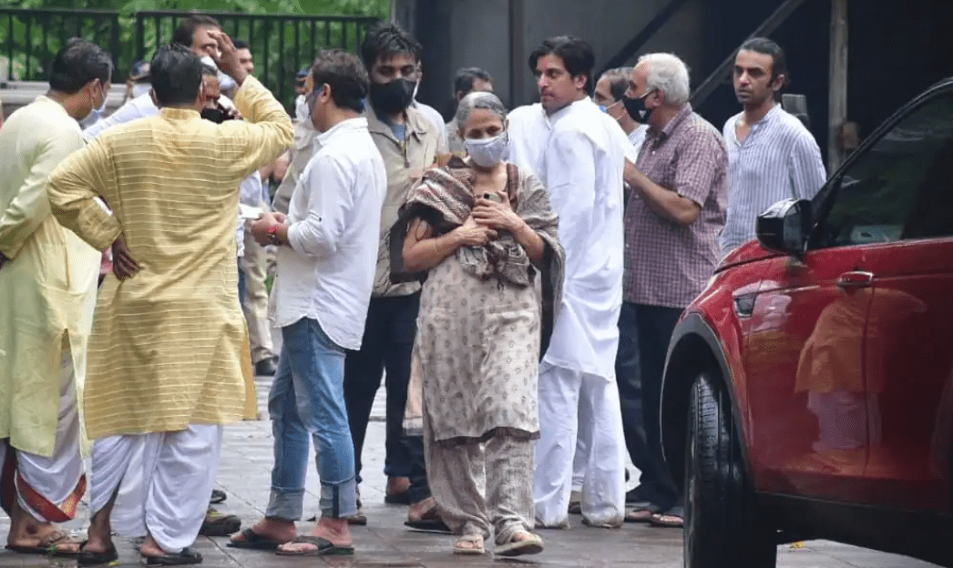 सिद्धार्थ शुक्ला अनंतात विलीन, ब्रह्मकुमारी परंपरेनुसार अंत्यसंस्कार