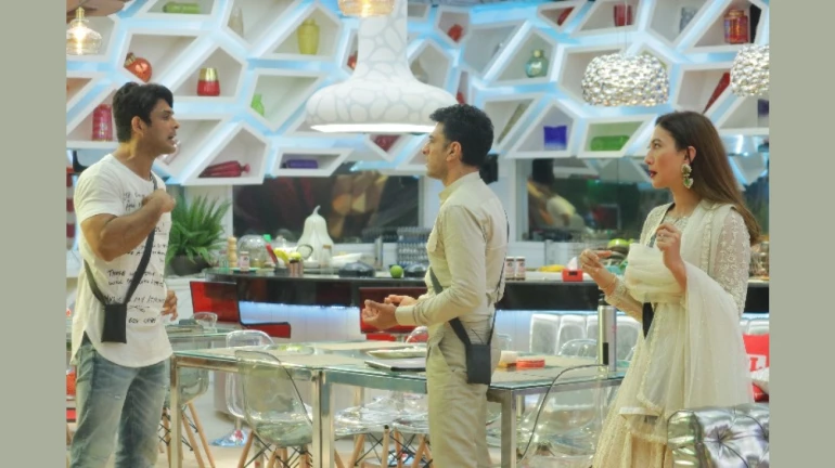 Bigg Boss 14: Contestants get ready for their First nomination task, Gauahar Khan and Sidharth Shukla are again at loggerheads Bigg Boss 14: Contestants get ready for their First nomination task, Gauahar Khan and Sidharth Shukla are again at loggerheads