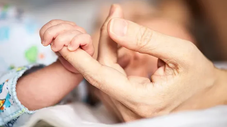 महाराष्ट्र- विकलांग बच्चों वाले सरकारी अधिकारियों और कर्मचारियों को 730 दिनों की चाइल्डकेयर लीव महाराष्ट्र- विकलांग बच्चों वाले सरकारी अधिकारियों और कर्मचारियों को 730 दिनों की चाइल्डकेयर लीव