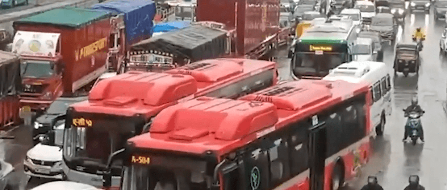 Potholes on Kharghar Flyover Trigger Traffic Jams on Sion-Panvel Highway
