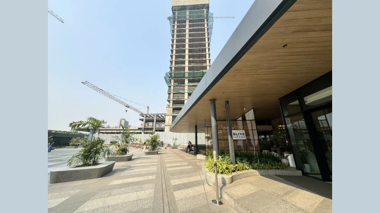 Borivali’s Sky City Mall Rooftop Closed to Visitors - Here's Why Borivali’s Sky City Mall Rooftop Closed to Visitors - Here's Why