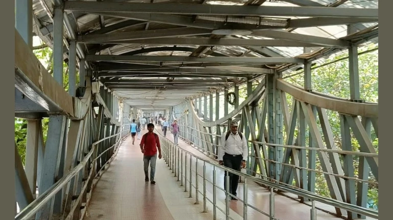 बांद्रा स्काईवॉक का काम में आई तेजी बांद्रा स्काईवॉक का काम में आई तेजी