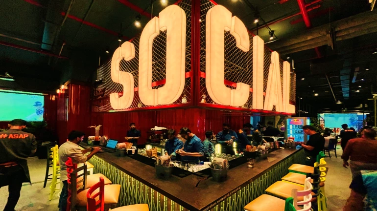 'SOCIAL' opens in Ghatkopar's R-City Mall