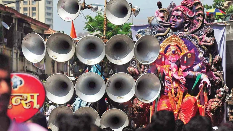 Ganeshotsav 2021: Ganpati Visarjan quietest in 18 years - Awaaz Foundation Report Ganeshotsav 2021: Ganpati Visarjan quietest in 18 years - Awaaz Foundation Report