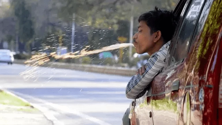 Bombay High Court directs BMC to curb the menace of spitting Bombay High Court directs BMC to curb the menace of spitting