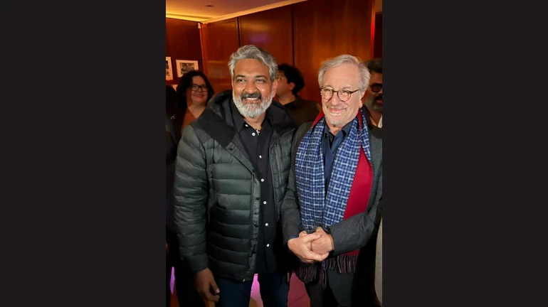 Steven Spielberg calls Rajamouli’s RRR movie “eye candy” Steven Spielberg calls Rajamouli’s RRR movie “eye candy”