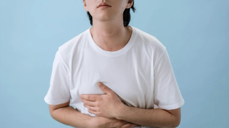 Mumbai: Five Students Fall Ill After Eating Samosas at Ghatkopar School Mumbai: Five Students Fall Ill After Eating Samosas at Ghatkopar School