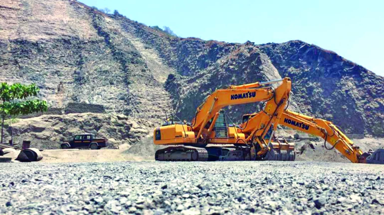 नवी मुंबईतील प्रकल्पग्रस्तांच्या १०२ दगडखाणी पुन्हा सुरु होणार नवी मुंबईतील प्रकल्पग्रस्तांच्या १०२ दगडखाणी पुन्हा सुरु होणार