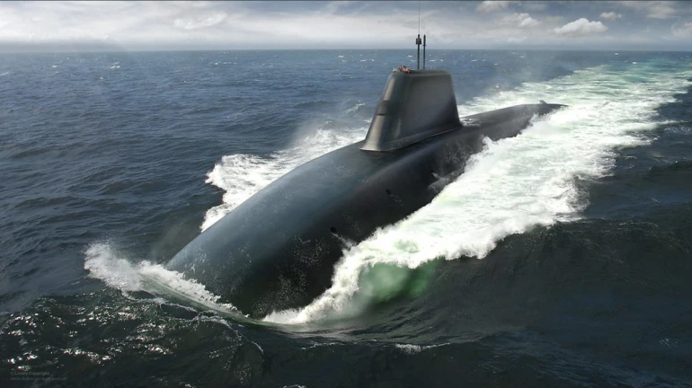 मासेमारी बोट पाणबुडीला धडकली, दोन खलाशांचा मृत्यू मासेमारी बोट पाणबुडीला धडकली, दोन खलाशांचा मृत्यू