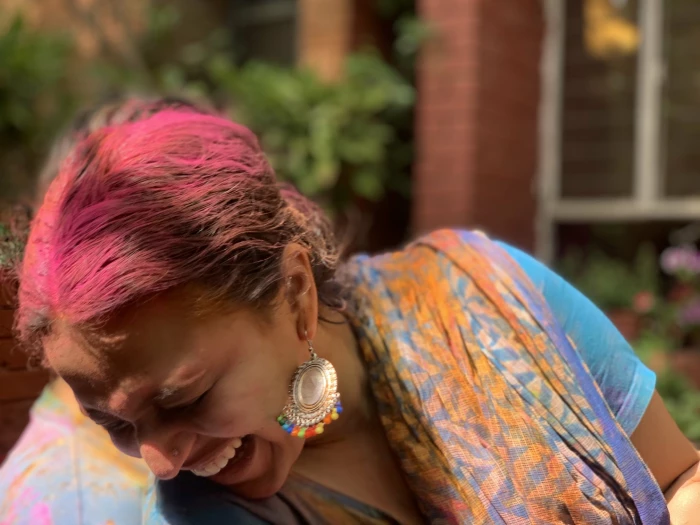 आपके फेवरेट सितारों ने इस तरह से मनाई होली