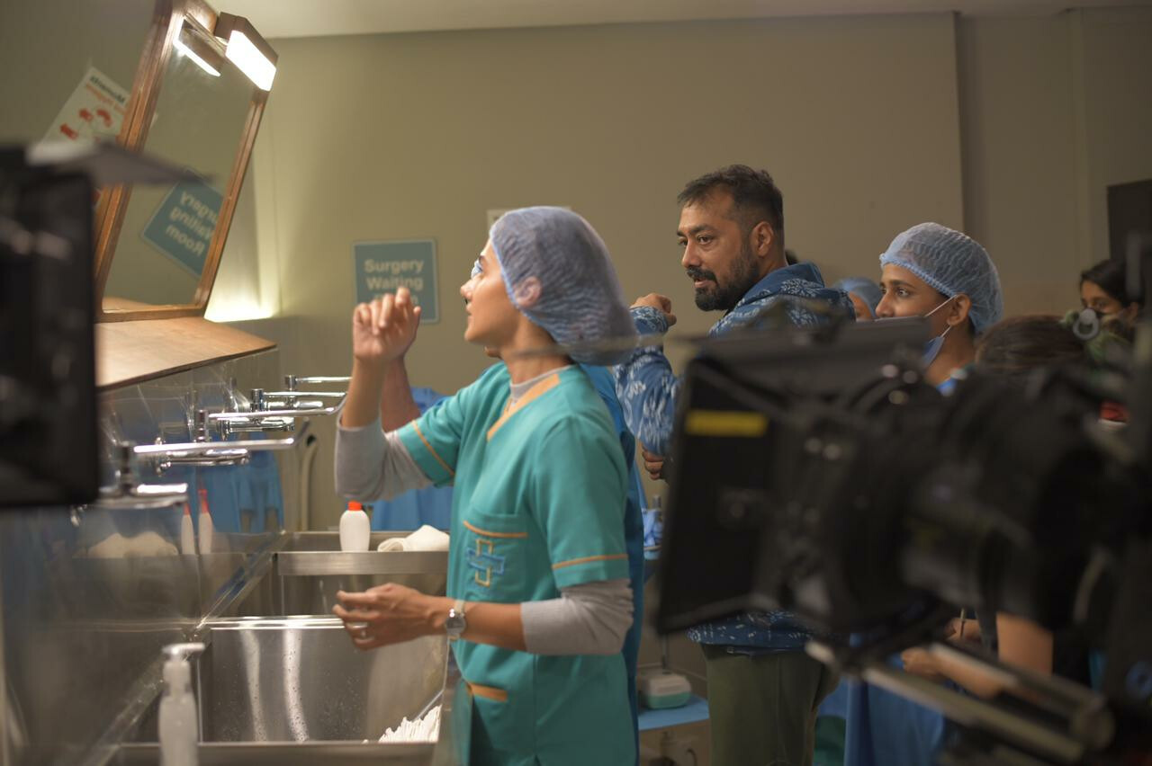 तापसी पन्नू और अनुराग कश्यप ने फ़िल्म 'दोबारा' की शूटिंग की शुरू