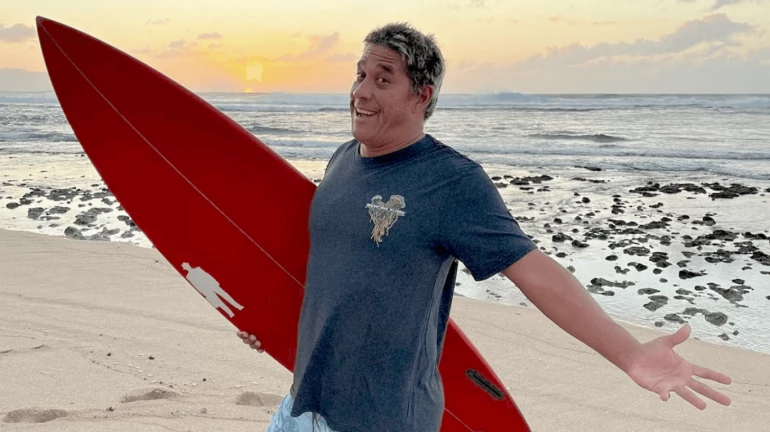 Actor Tamayo Perry dies after being attacked by a shark while surfing in the ocean Actor Tamayo Perry dies after being attacked by a shark while surfing in the ocean