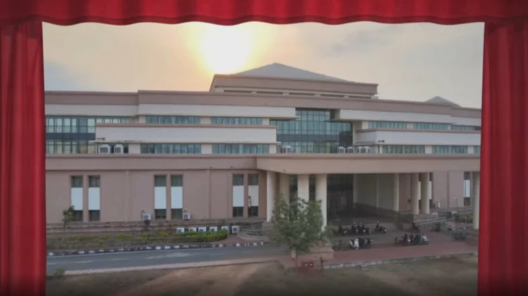 खोपोलीत भारतातील पहिले आयुर्वेदिक कर्करोग रुग्णालय