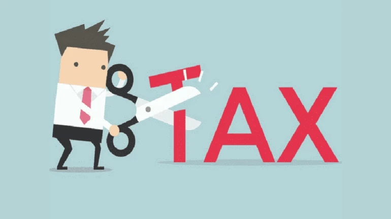 कर बचतीच्या टिप्स; मुलांची शैक्षणिक फी, कर्जावरही मिळेल कर सवलत कर बचतीच्या टिप्स; मुलांची शैक्षणिक फी, कर्जावरही मिळेल कर सवलत