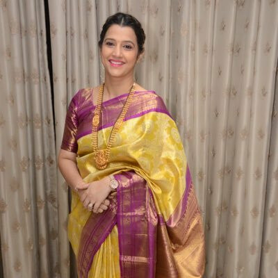 मुंबई- तेजस्वी घोषालकर ने दहिसर विभाग प्रमुख का पद छोड़ा