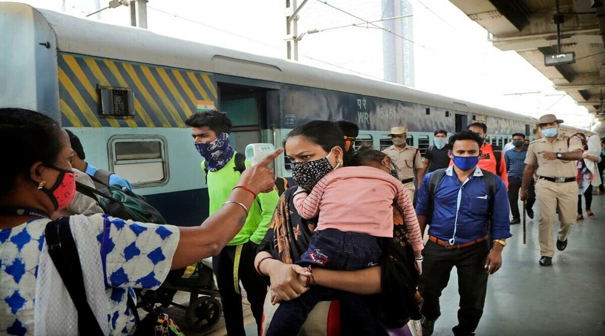 कोरोनाची लाट थोपवण्यासाठी मुंबईत मायक्रो-कंटेन्मेंट उपायांची सुरुवात