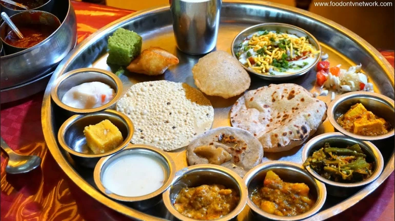 Mumbai: Top 5 Places to Enjoy Traditional Gujarati Thali Mumbai: Top 5 Places to Enjoy Traditional Gujarati Thali
