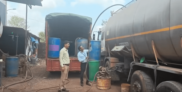 ठाणे में गैर-कानूनी ‘मिक्स हाइड्रोकार्बन ऑयल’ के स्टॉक पर रेड