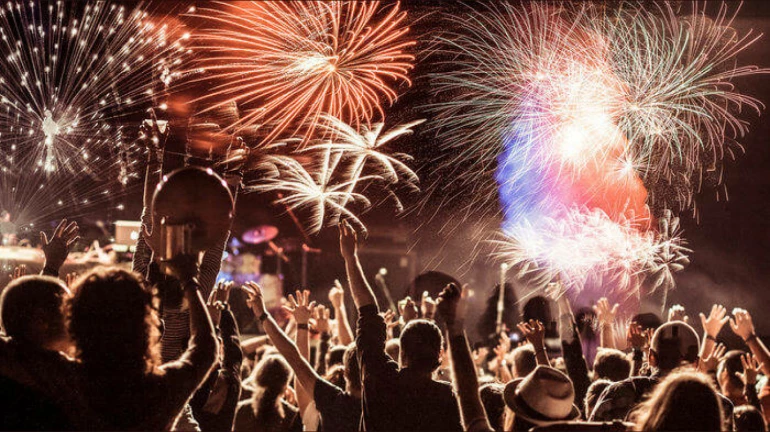 Hosting A House Party For New Year's? Tick Off These 5 Things To Be The Perfect Host Hosting A House Party For New Year's? Tick Off These 5 Things To Be The Perfect Host