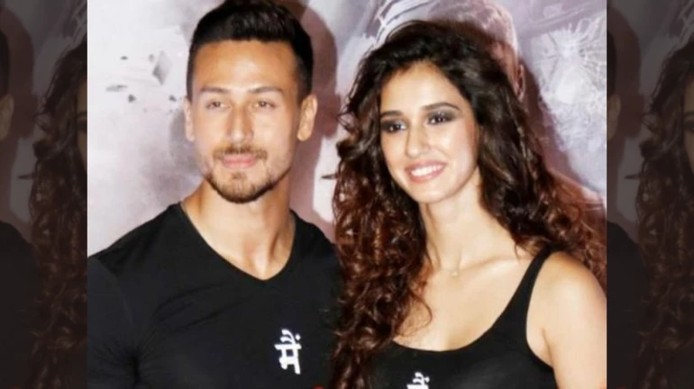 लॉकडाउन में टाइगर श्रॉफ और उनकी गर्लफ्रेंड घूम रहे थे बाहर, पुलिस ने दर्ज किया FIR लॉकडाउन में टाइगर श्रॉफ और उनकी गर्लफ्रेंड घूम रहे थे बाहर, पुलिस ने दर्ज किया FIR