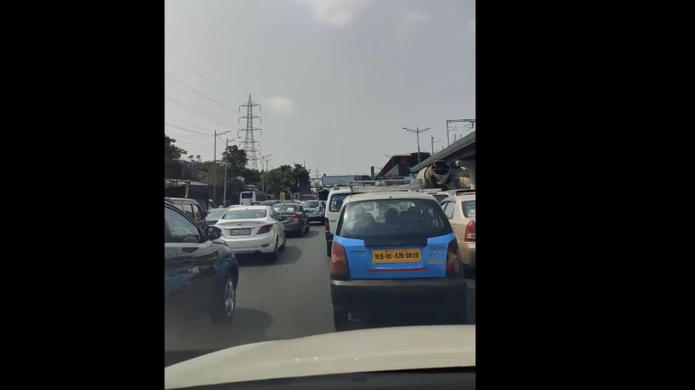 Mumbai: Heavy Traffic Congestion On Western Express Highway At "This" Spot
