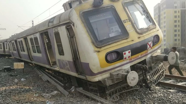 मुंबई -हार्बर रेलवे पर यातायात बाधित