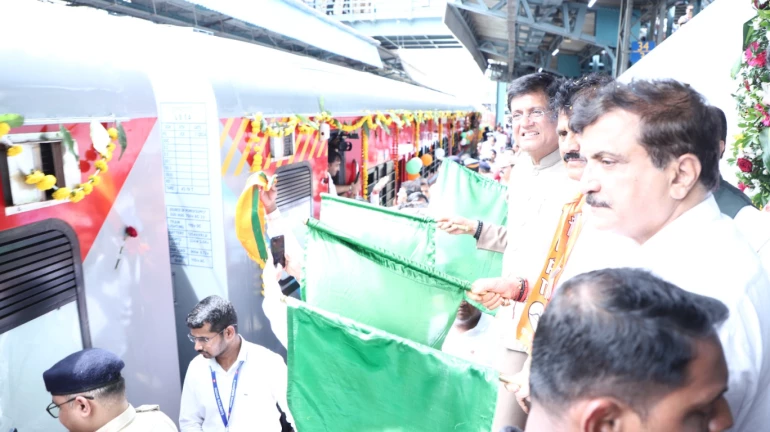 WR flags off train first ever train from Borivali to Konkan, claims Goyal WR flags off train first ever train from Borivali to Konkan, claims Goyal