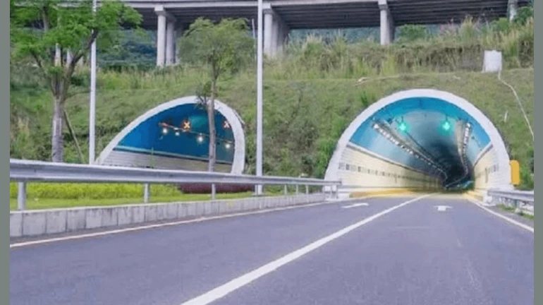 Thane-Borivali Twin Tunnel Will Be Ready By 2028: Devendra Fadanvis Thane-Borivali Twin Tunnel Will Be Ready By 2028: Devendra Fadanvis