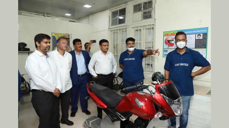 Mumbai Gets Its First Two-Wheeler Simulator For License Applicants