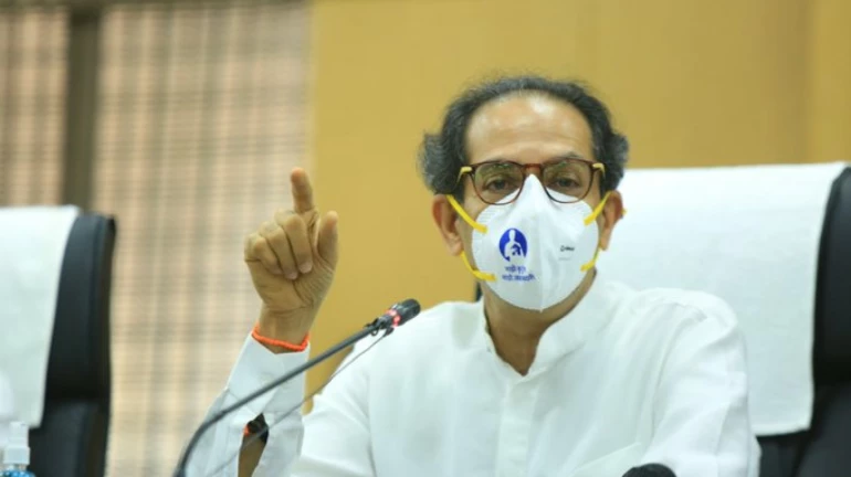 Thackeray slams Fadnavis as he visits the rain-affected Solapur district Thackeray slams Fadnavis as he visits the rain-affected Solapur district