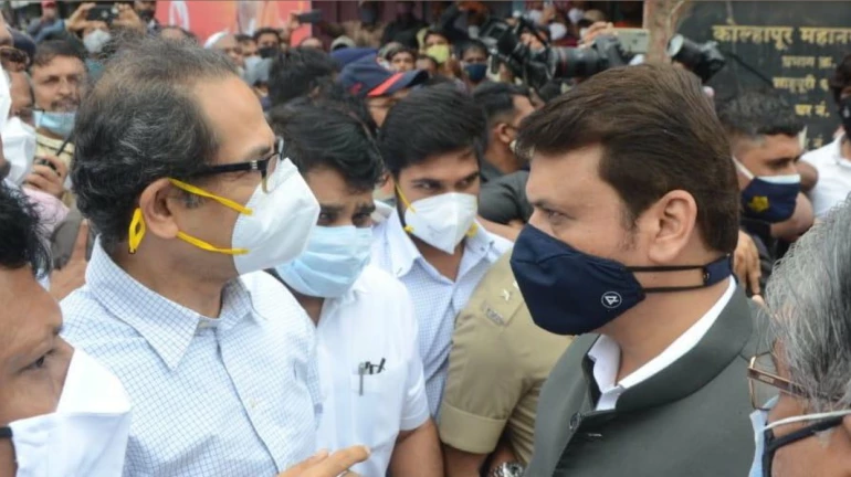 Shinde vs Thackeray: All Party Offices At BMC Sealed After Both Shiv Sena Factions Face Off Shinde vs Thackeray: All Party Offices At BMC Sealed After Both Shiv Sena Factions Face Off