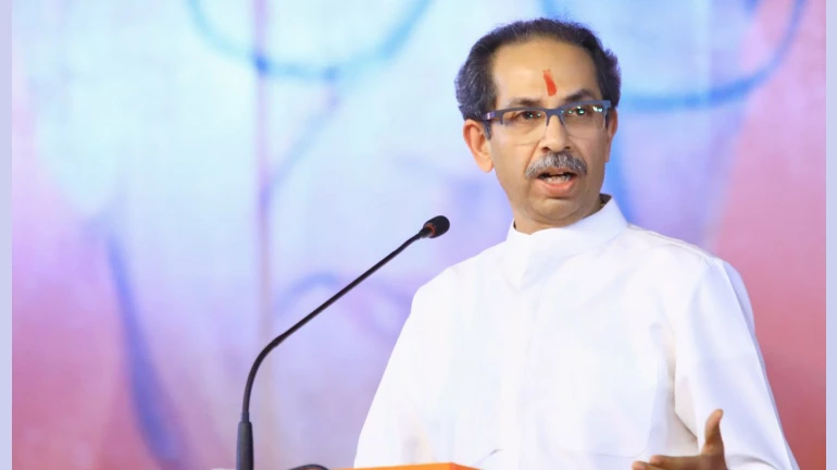 Shinde Vs Thackeray row: Supreme Court to hear Uddhav Thackeray's plea challenging EC verdict today at 3:30pm Shinde Vs Thackeray row: Supreme Court to hear Uddhav Thackeray's plea challenging EC verdict today at 3:30pm