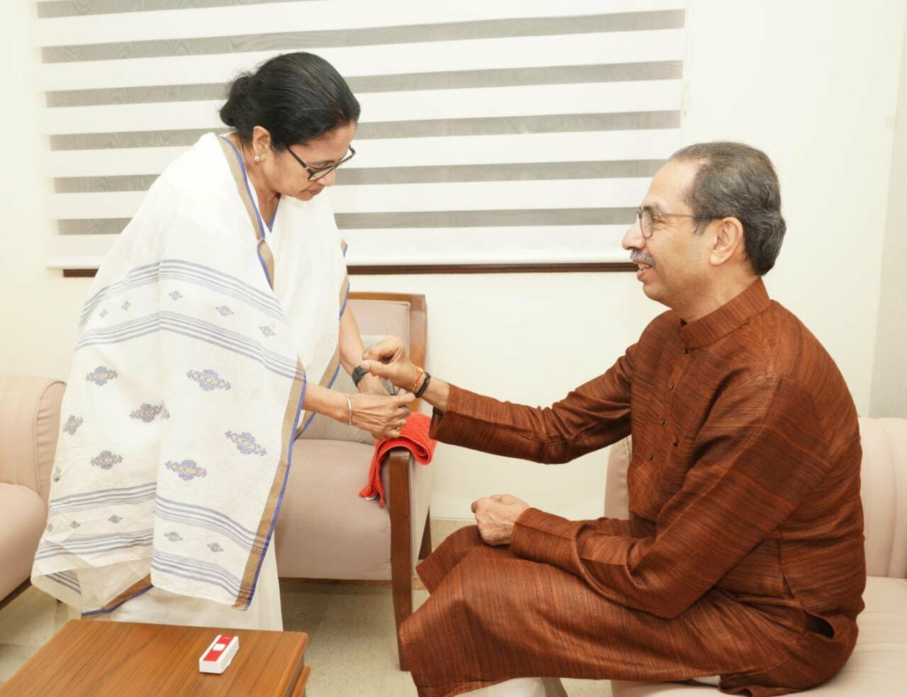 West Bengal CM Mamata Banerjee ties Rakhi to Uddhav Thackeray and Aaditya Thackeray