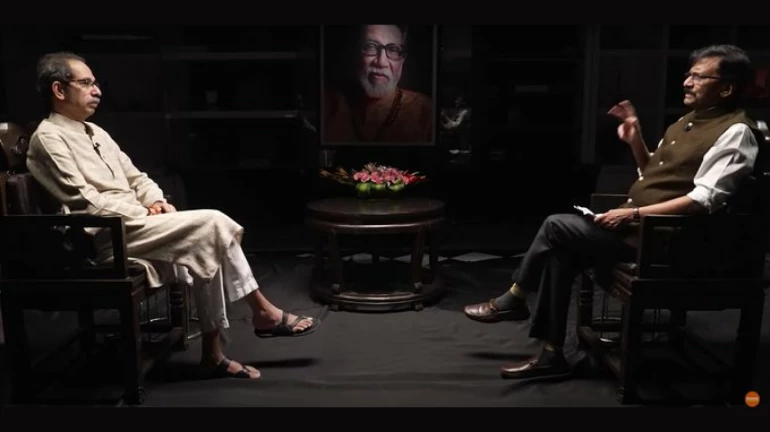 Uddhav Thackeray Interview: “…आईला गिळायला निघालेली औलाद,” उद्धव ठाकरे संतापले Uddhav Thackeray Interview: “…आईला गिळायला निघालेली औलाद,” उद्धव ठाकरे संतापले