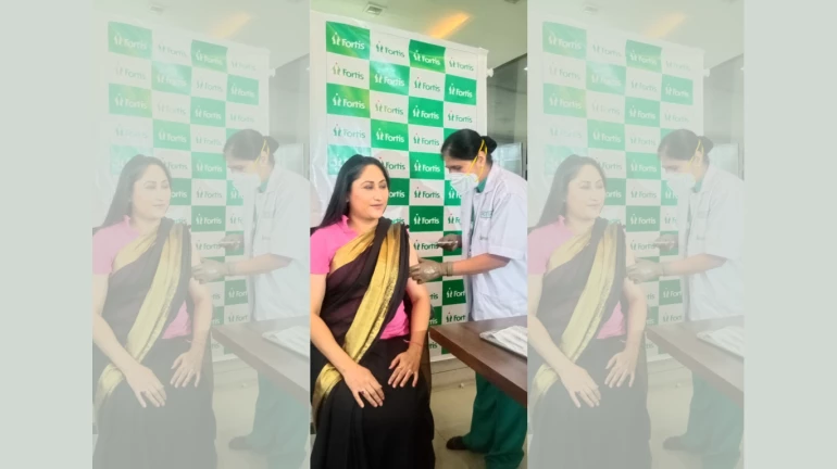 Mumbai: 350 TV artists, crew members in a vaccination drive conducted by Fortis Hospital