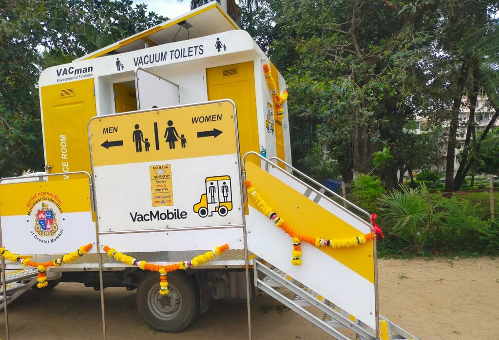 Portable Vacuum Toilet Initiated At Girgaon Chowpatty By The BMC