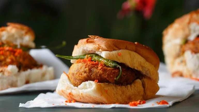 Mumbaikars' Most Favourite Food, Vada Pav, To Get Costlier By Year End