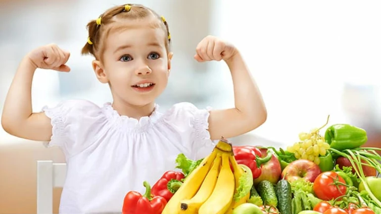 मुलांच्या बौध्दीक व शारीरीक विकासाकरिता आहारातील पोषणमुल्यांची महत्त्वाची भूमिका