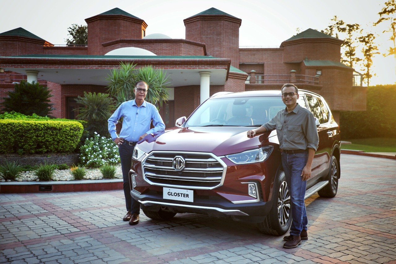 बहुप्रतिक्षित प्रीमियम एसयूव्हीची बुकिंग १००,००० रुपयांत सुरु