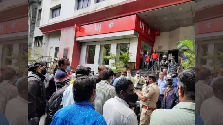 वोडाफोन-आईडिया का नेटवर्क डाऊन, आधा महाराष्ट्र हुआ आउट ऑफ नेटवर्क वोडाफोन-आईडिया का नेटवर्क डाऊन, आधा महाराष्ट्र हुआ आउट ऑफ नेटवर्क