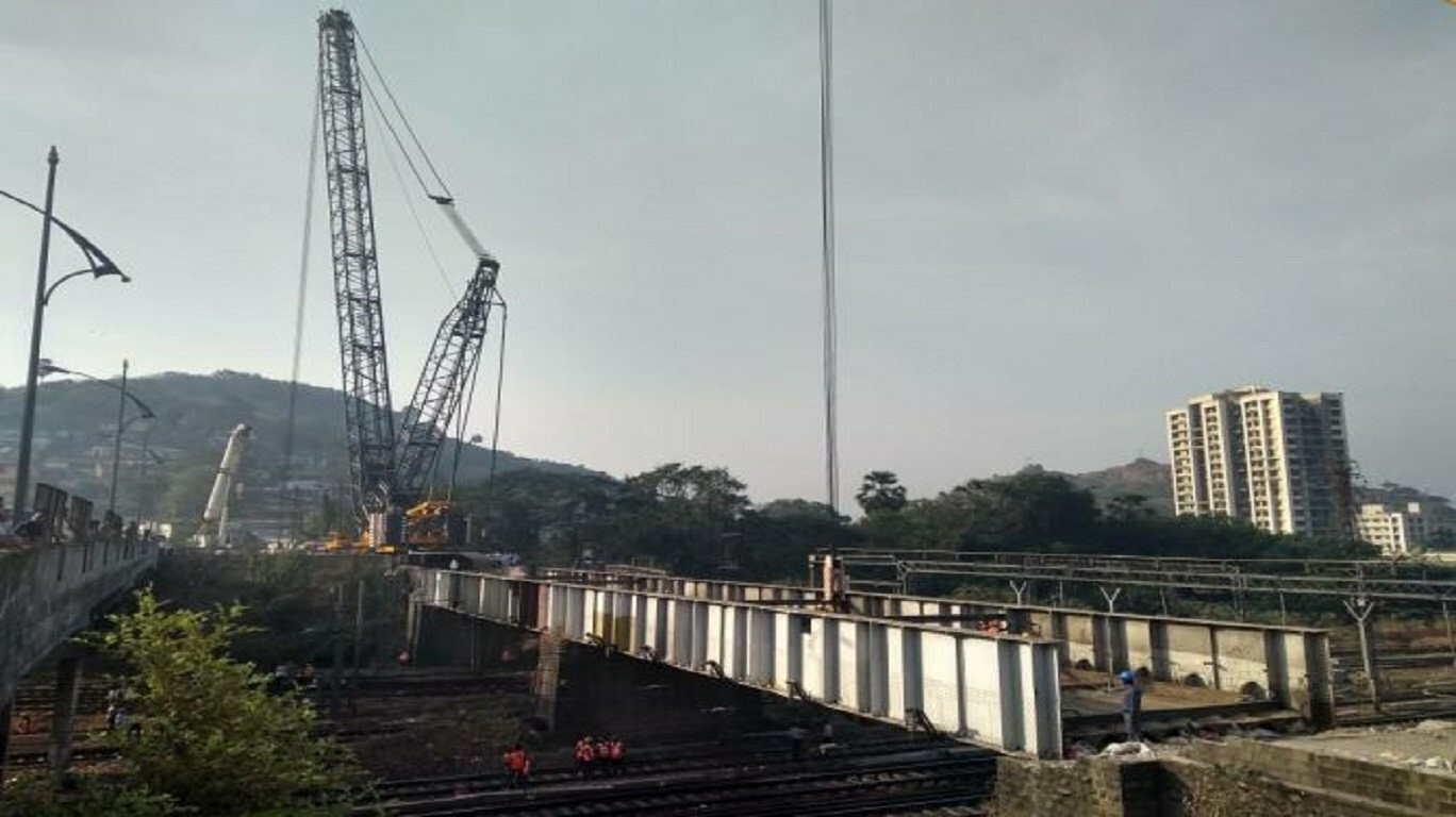 प्रवाशांच्या सोयीसाठी मेगाब्लॉकदरम्यान २५ विशेष बस