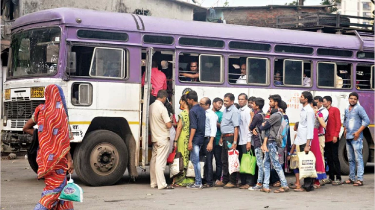 MSRTC हड़ताल: परिवहन सेवा अभी भी लगभग बंद MSRTC हड़ताल: परिवहन सेवा अभी भी लगभग बंद